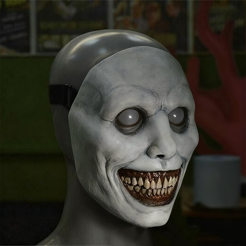👻Przerażająca maska na Halloween