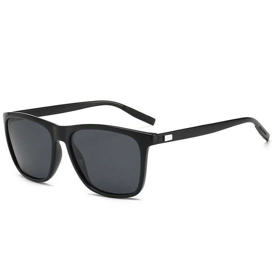 ☀️ Chroń swoje oczy stylowo! 🕶️ Lekkie, nowoczesne i wygodne okulary przeciwsłoneczne – idealny wybór dla każdego mężczyzny!